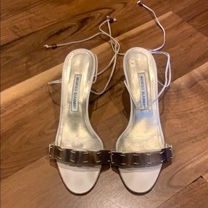 Manolo Blahnik heels ❤️